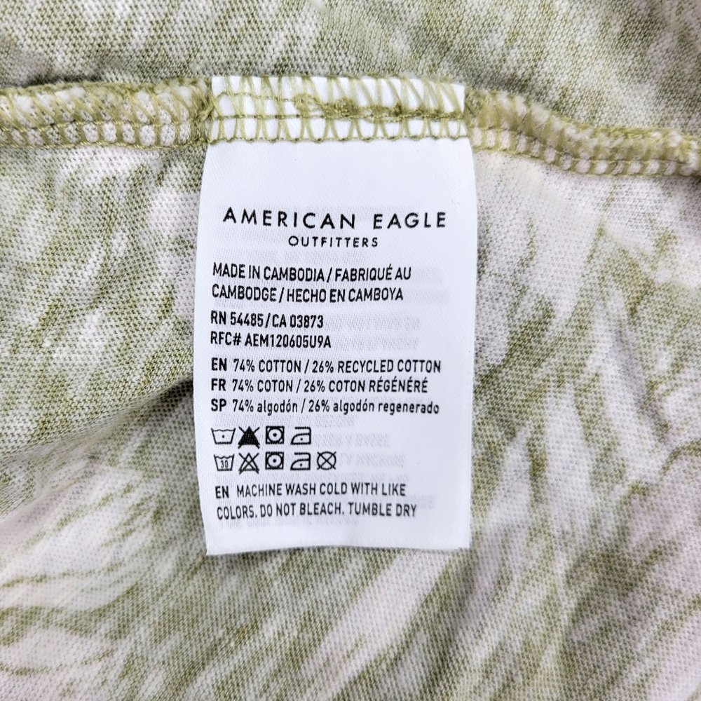 American Eagle Womens Large Floral T-Shirt Green White Hawaiian Tropical Top Tee - Picture 8 of 9